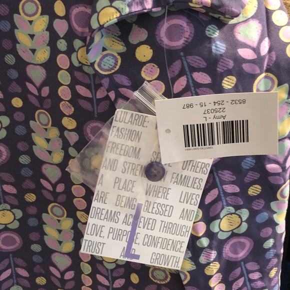 NWT Purple LulaRoe Amy (L) - Picture 3 of 3